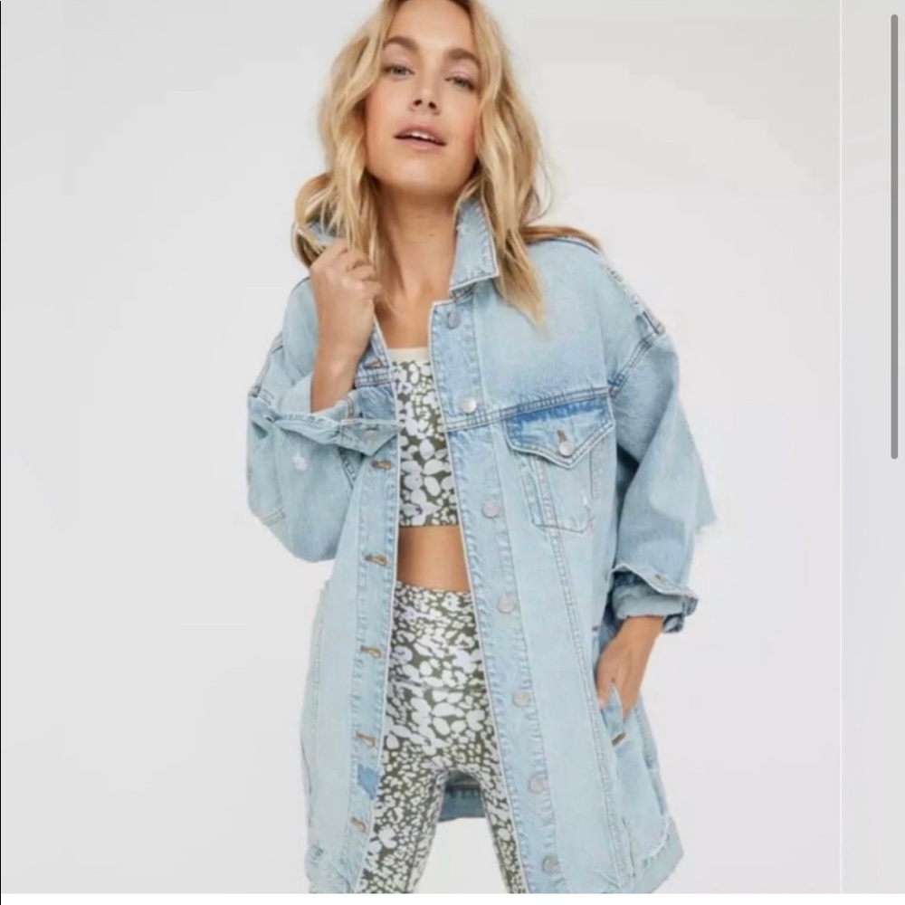 OFFLINE By Aerie Oversized Boyfriend Denim Jacket